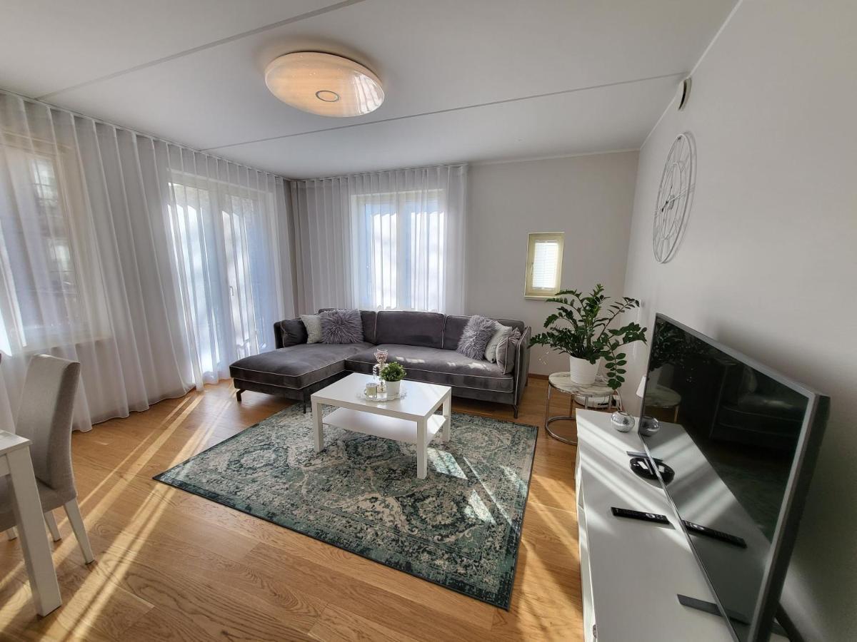 City Center Bright Home Tallinn Extérieur photo